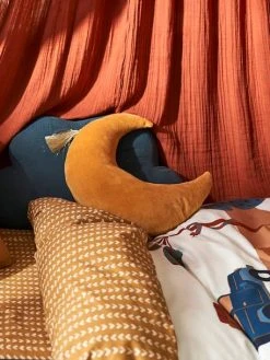 Coussin Lune En Velours EDEN INDIA Ocre - Vertbaudet -Vertbaudet Boutique coussin lune en velours eden india 2