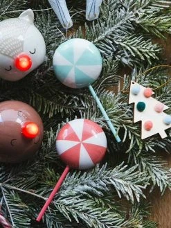 Les 4 Décorations Candy à Suspendre Rouge - Vertbaudet -Vertbaudet Boutique les 4 decorations candy a suspendre 4