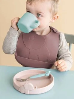 Lot De 2 Bavoirs Avec Récupérateur DONE BY DEER Peekaboo Eléphant En Silicone Vert Clair + Vert Foncé - Done By Deer -Vertbaudet Boutique lot de 2 bavoirs avec recuperateur done by deer peekaboo elephant en silicone 3