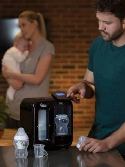 Préparateur De Biberon TOMMEE TIPPEE Perfect Prep Day & Night Noir - Tommee Tippee -Vertbaudet Boutique preparateur de biberon tommee tippee perfect prep day night 3